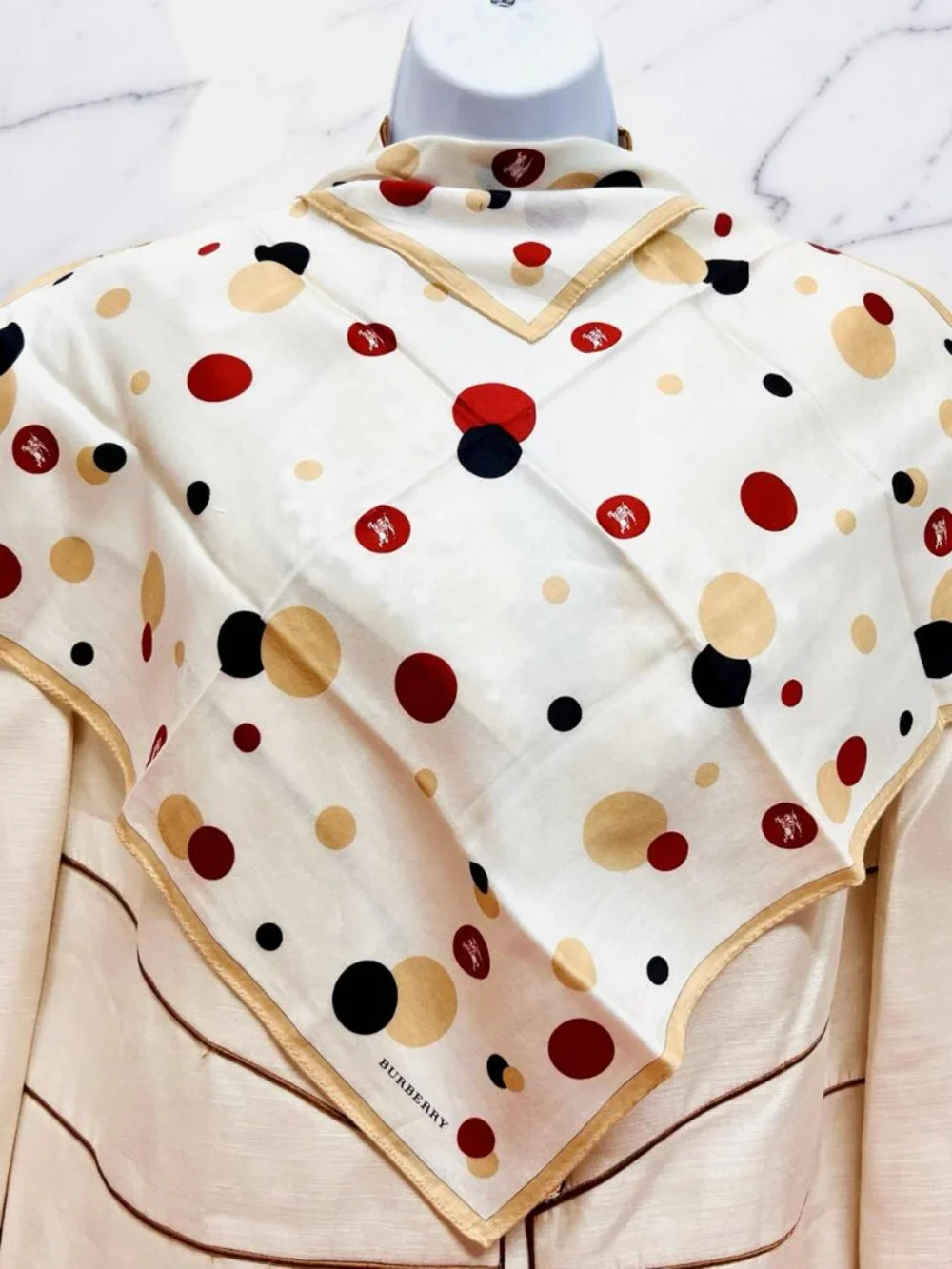 Burberrys Mini Scarf/Neck-kerchief 19.4" cotton Ivery black burgendy logo (81 - Picture 3 of 9